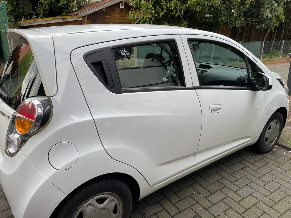 Verkaufe klein Wagen Anfänger Auto mit Euro 5 in Bielefeld