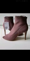 H&M/Hennes&Mauritz Peeptoe Stiefeletten in dunklem Altrosa  Neu • Hessen - Kassel Vorschau