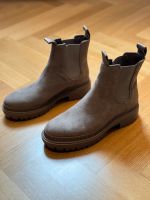 Chunky Chelsea Boots, Halbstiefel, beige- NEU!, wasserfest, Gr.40 München - Schwabing-West Vorschau