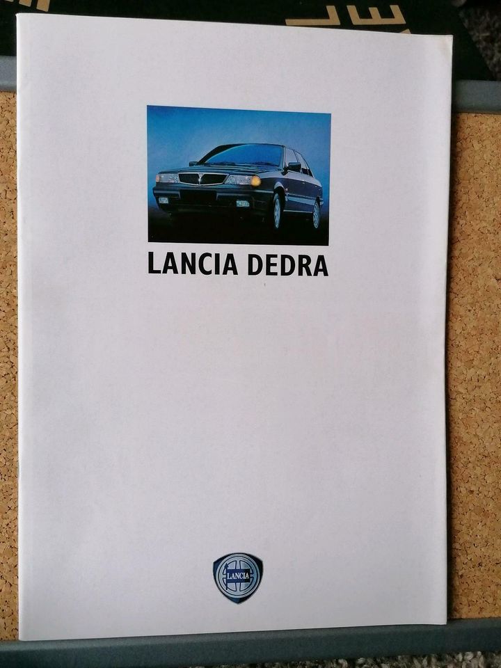 Prospekte Lancia Delta Typ 831 836 Prisma Dedra 835 in Hamburg