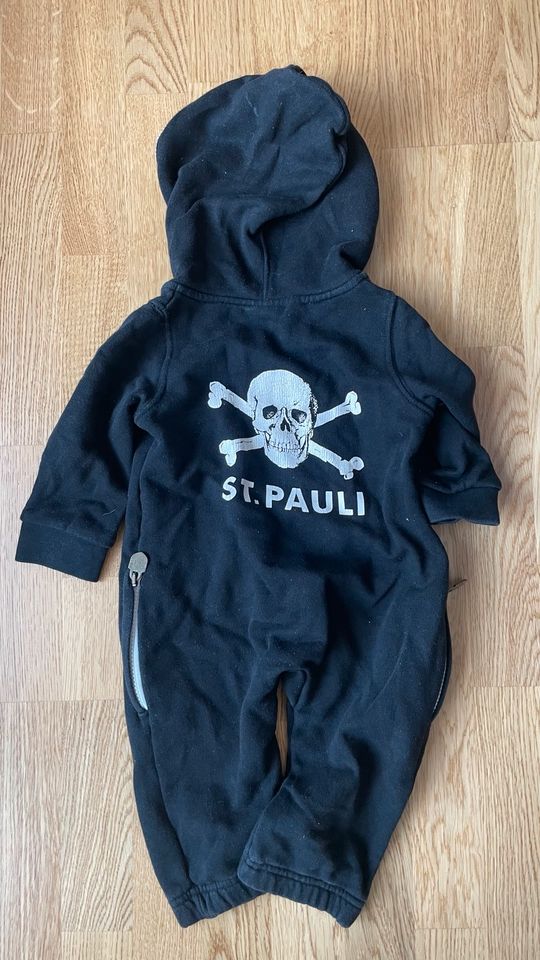 St. Pauli Overall Einteiler Anzug Baby schwarz, 68 74 80 12 Mo in Berlin