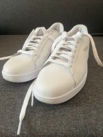 Puma Smash V2 L Sneaker Größe 41 - Kaum getragen Nordrhein-Westfalen - Mönchengladbach Vorschau