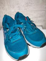 Asics Gel-Venture 8 Damen-Laufschuhe Größe 39 / 7 1/2 Nordrhein-Westfalen - Schwerte Vorschau