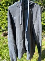 Nike Sweatshirtjacke S grau Brandenburg - Neu Zauche Vorschau
