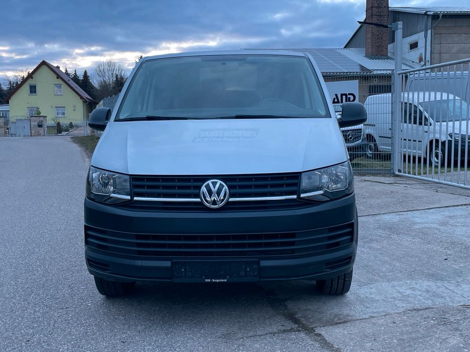 VW T6 Kasten silber / Klima / AHK / 140 PS in Naumburg (Saale)