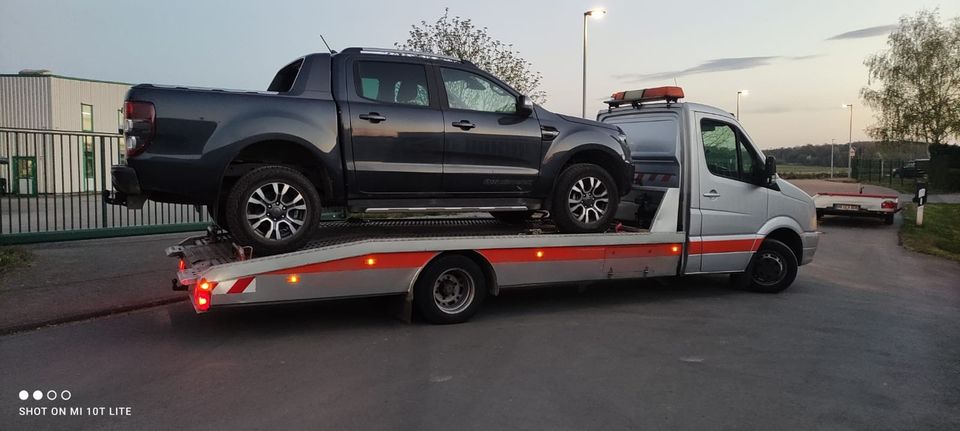 KFZ PKW/LKW Überführung, Autotransport, Abschleppwagen in Menden