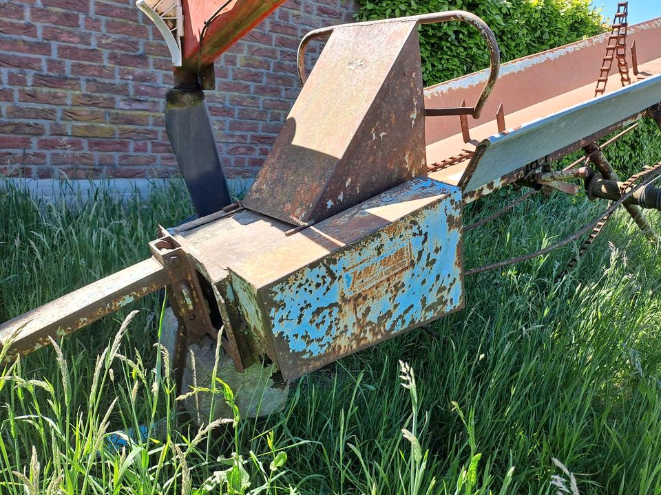 Förderband für HD-Ballen Jabelmann in Kirchlinteln