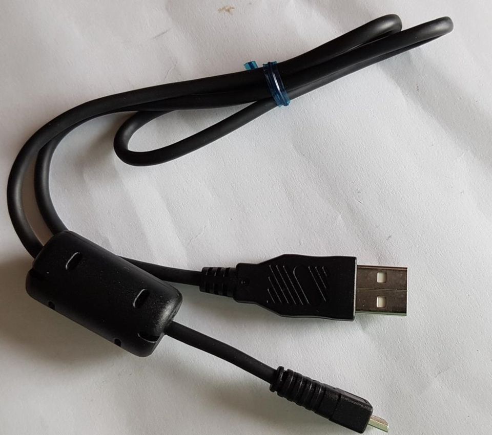 # Anschlusskabel Audio Kamera Video - Kamera USB zu normal USB in Garbsen