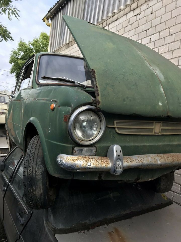 Fiat 850 Oldtimer Ersatzteile in Duisburg