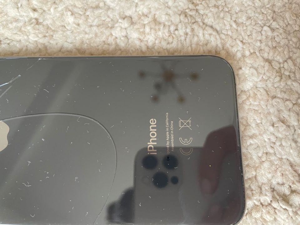 Apple IPhone XS Schwarz 64GB mit OVP in Bottrop