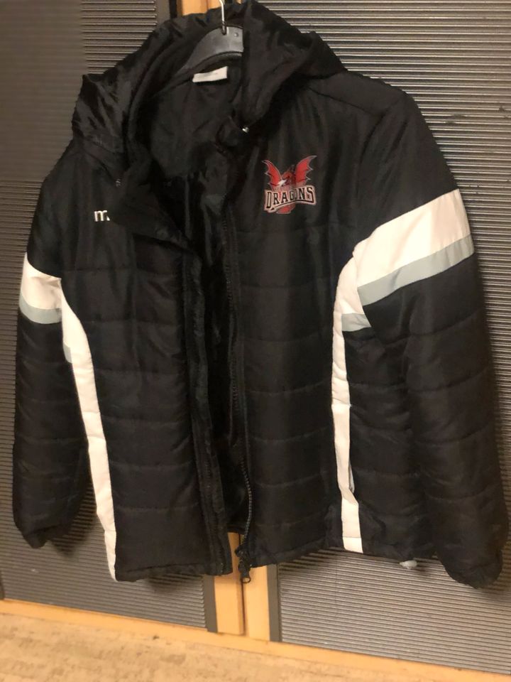 Eishockey Jacke Herforder EV HEV Macron XS 146 schwarz Icedragons in Hamm