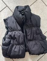 Puffer Weste gr XXS in schwarz H&M für Girls. Neu ungetragen Brandenburg - Golßen Vorschau
