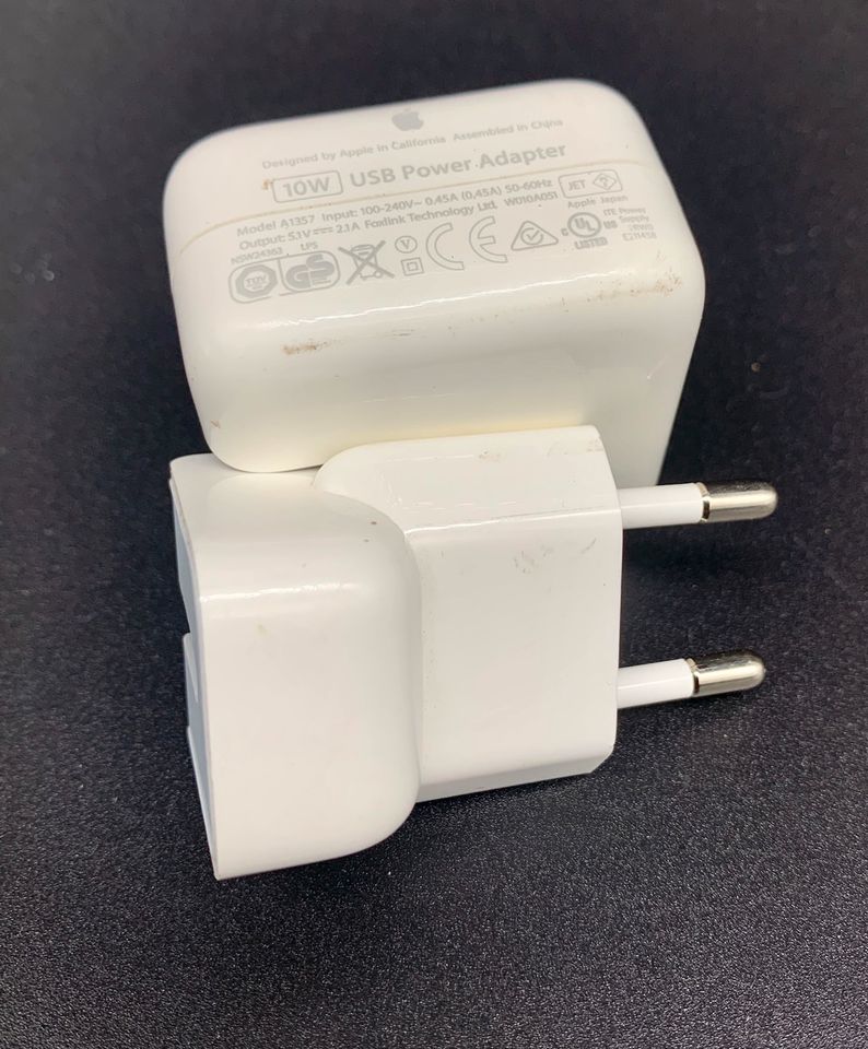 Apple Netzteil USB Ladegerät 10 Watt Adapter Versand A1357 in Uslar