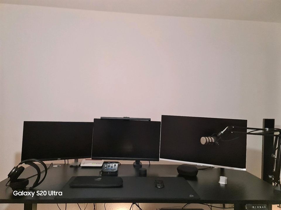 Komplett PC setup mit Monitor in Essen
