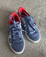 Puma Mädchen/Damen Schuhe Gr. 39 Hessen - Niedernhausen Vorschau