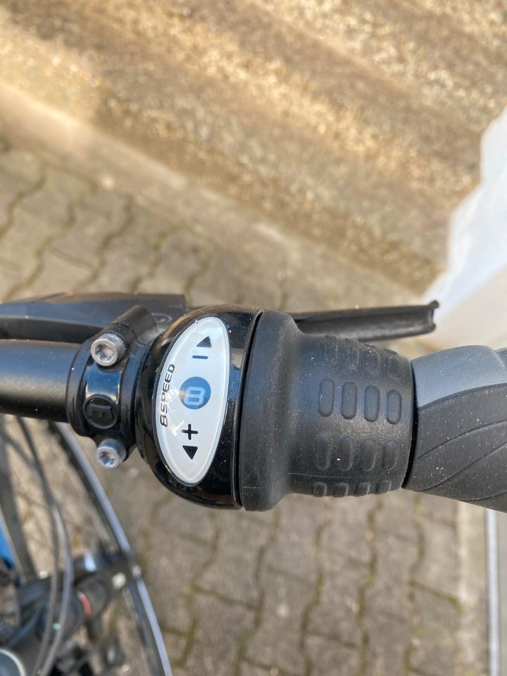 E-Bike Damenfahrrad von Kalkhoff - wenig benutzt in top Zustand in Esslingen