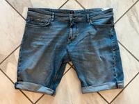 Hugo Boss Jeans Shorts Sommerhose Gr. 40 (XL-XXL) TOP! Hessen - Kassel Vorschau