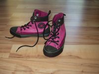 Converse Chucks / Schuhe , Gr.32 , pink-schwarz Lüneburger Heide - Neuenkirchen Vorschau