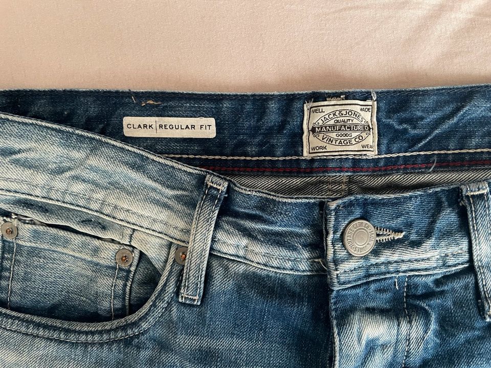 Jeans von Jack & Jones, Modell Clark, 31/34 in Köln