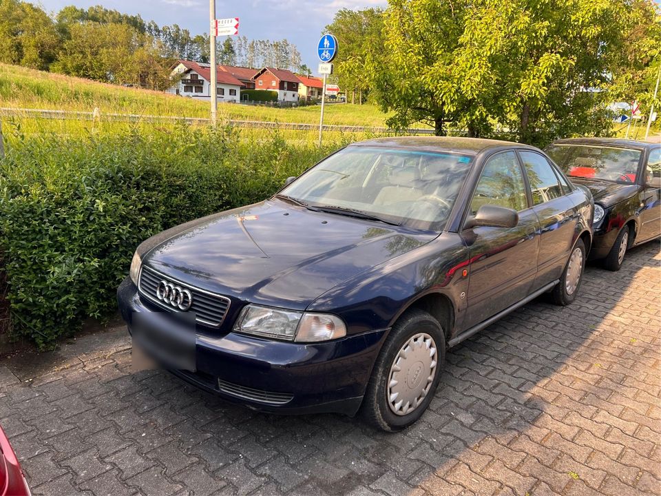 Audi A4 B5, Erstzulassung 01/1996 in Rotthalmünster