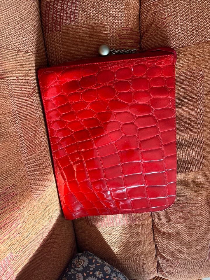 Vintage Picard Tasche rot, groß, Lack, Echtleder in Wunstorf