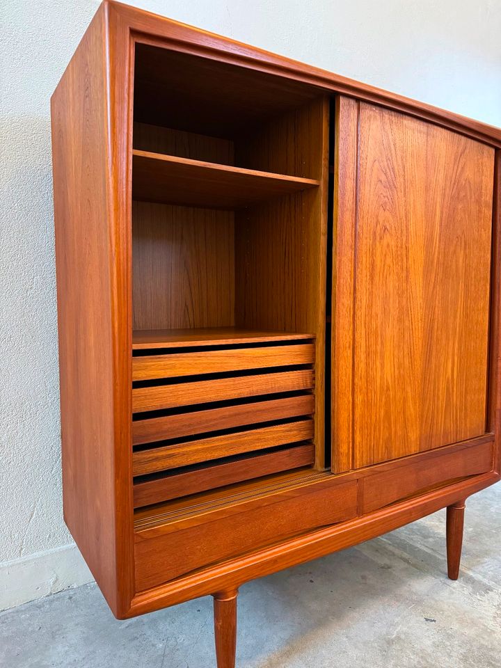 @ SELTENES HIGHBOARD VON AXEL CHRISTENSEN  ACO MOBLER 60er TEAK in Berlin