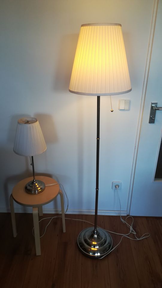 Ikea Tisch- & Stehlampe in Hamburg