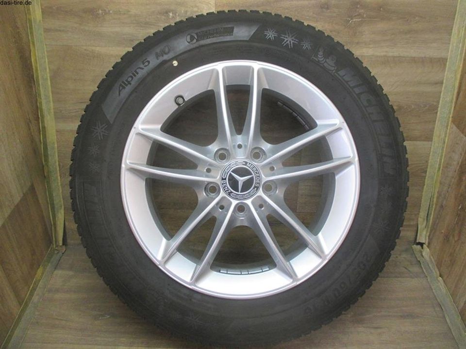 16" Mercedes Alufelgen + Winterreifen Mercedes A-Klasse (W177) in Karlsfeld