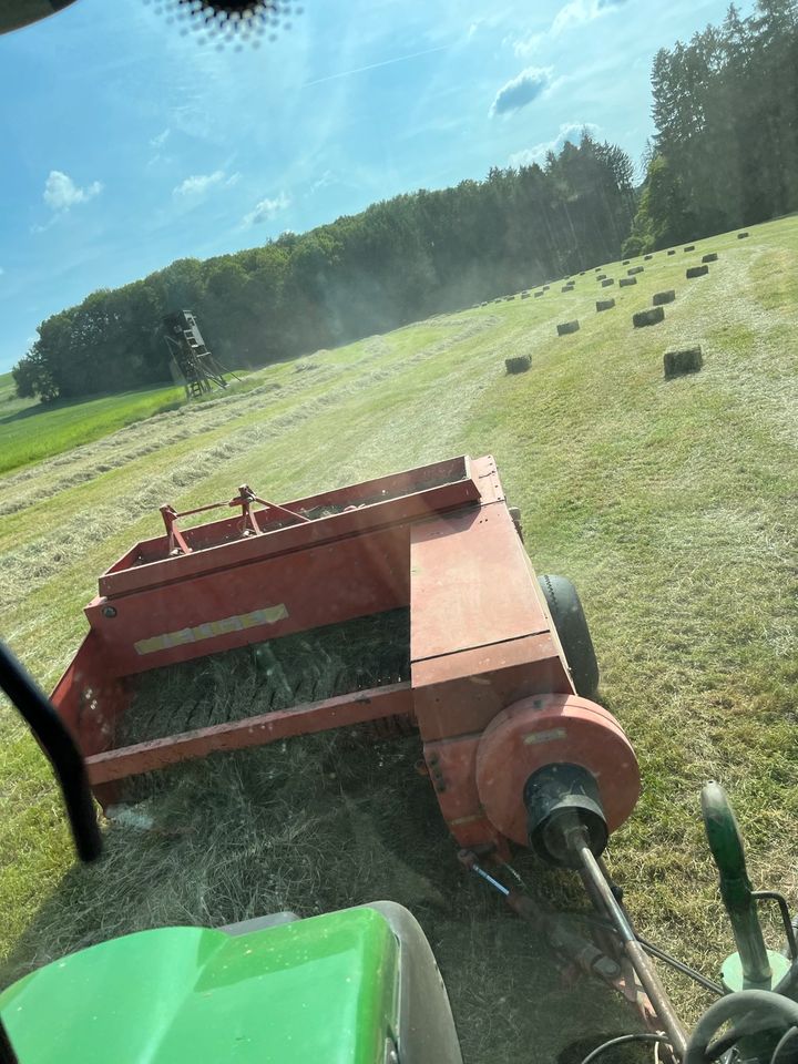 HD Ballen Heu/Grummet/Stroh in Rödelhausen