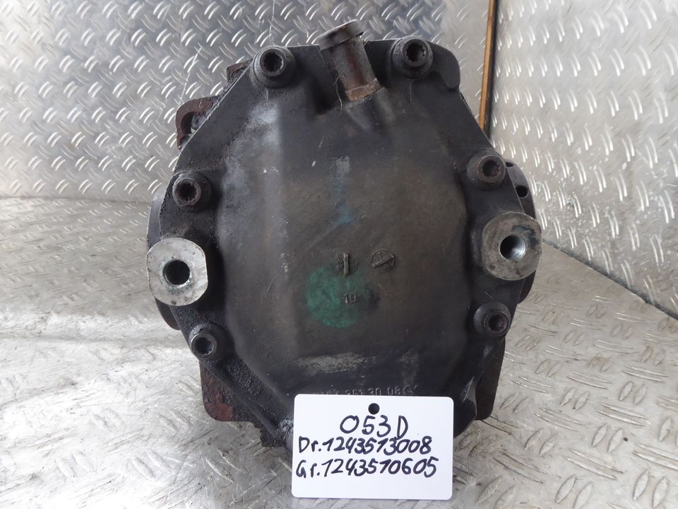 Mercedes R170 Differential A1243513008 A1243510605 Ü:3,27 3:27 in Rastatt