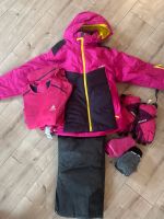 Kinder Ski Ausstattung Skihose Skijacke Skiunterwäsche Gr.140 Düsseldorf - Düsseltal Vorschau