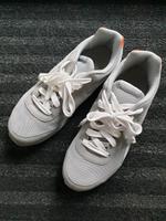 REEBOK Sneaker grau Gr. 38 Eimsbüttel - Hamburg Niendorf Vorschau