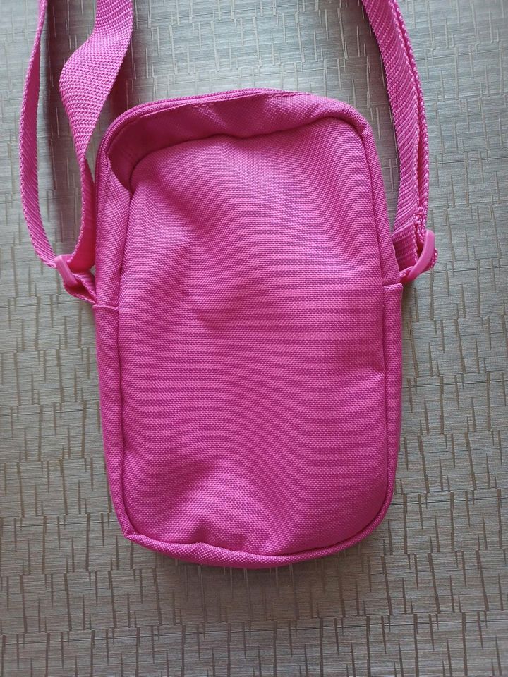 Adidas, neu Tasche, pink in Trossingen