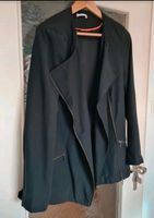 Schwarze Jacke München - Moosach Vorschau