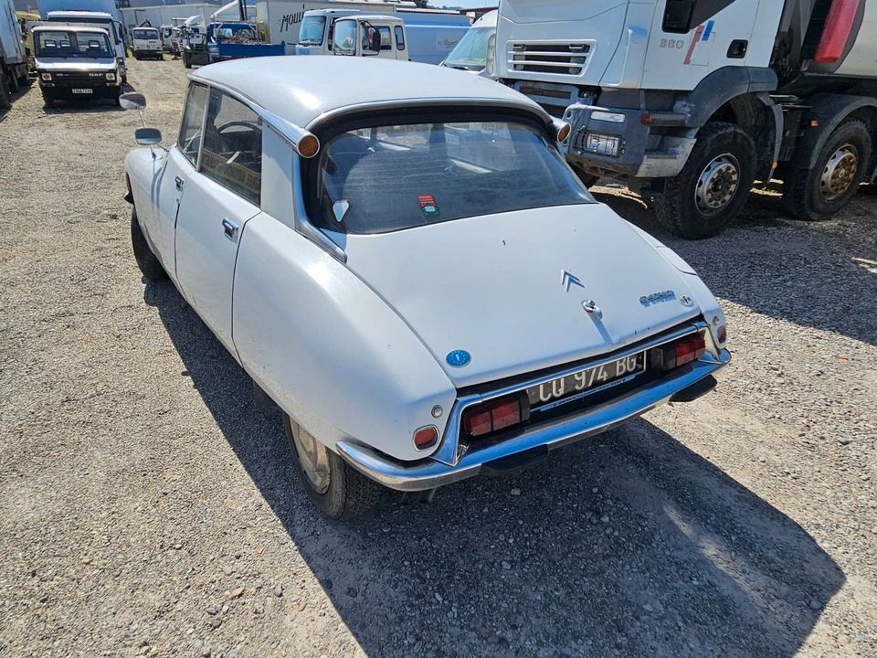 Citroën DS in Gundelfingen