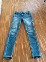 Jeans von Levi’s, Super Skinny, Größe 26 Bayern - Weiden (Oberpfalz) Vorschau