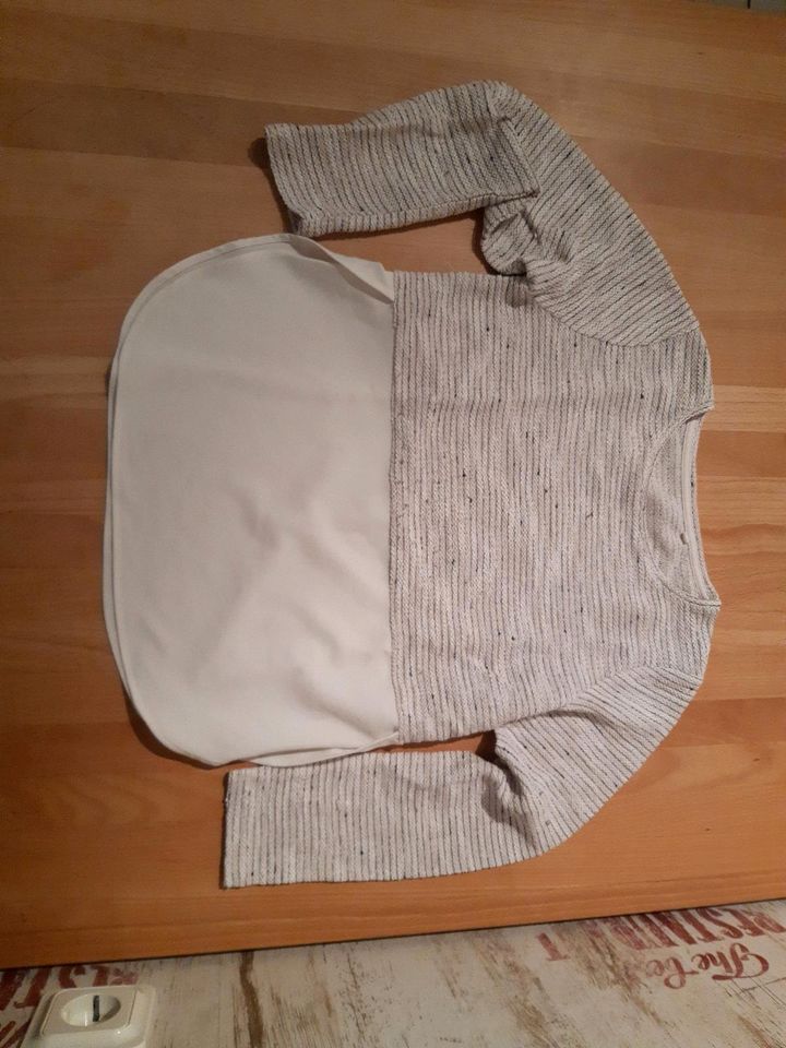 Pullover, creme, 134/140 in Kröpelin