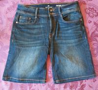 1 Damen Jeansshorts weiß, 1 Jeansshorts Gr. 36 / 38 West - Sossenheim Vorschau