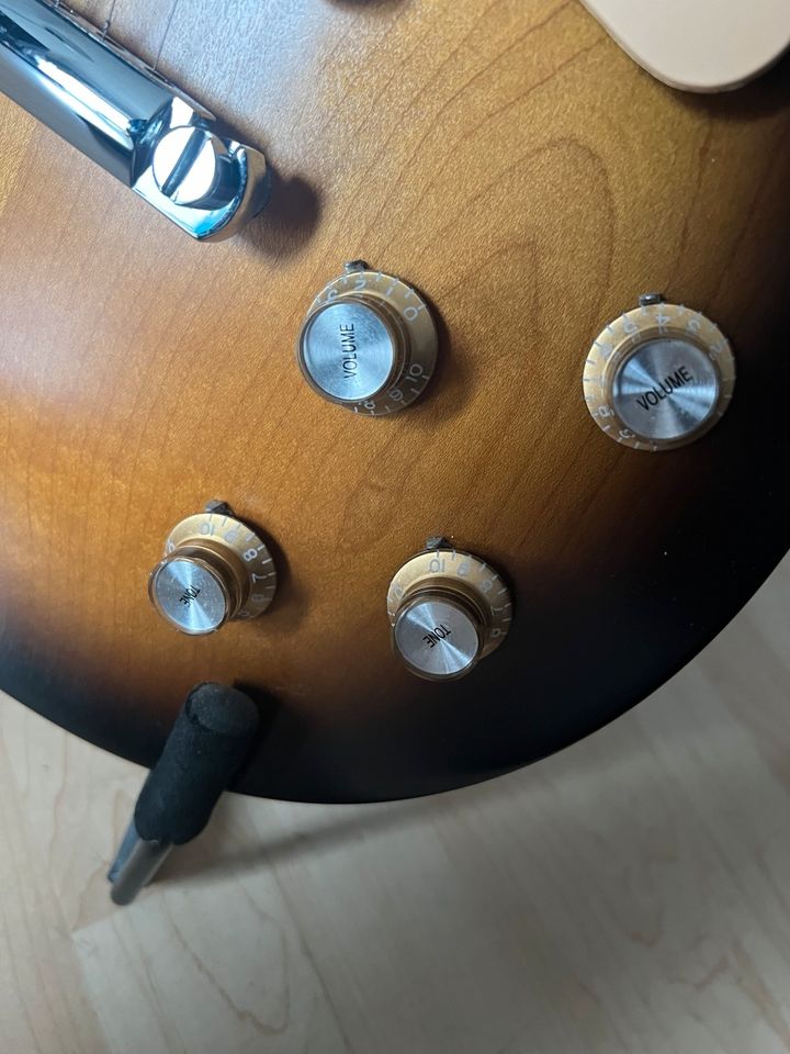 Gibson Les Paul Studio Tribute 60‘s limited in Kiel
