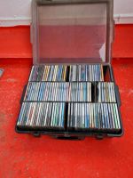 Diverse CD's im Koffer zu verkaufen Schleswig-Holstein - Lübeck Vorschau