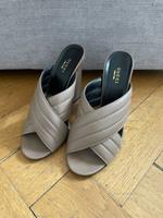 Mules von Gucci -Größe 38,5 München - Schwabing-West Vorschau