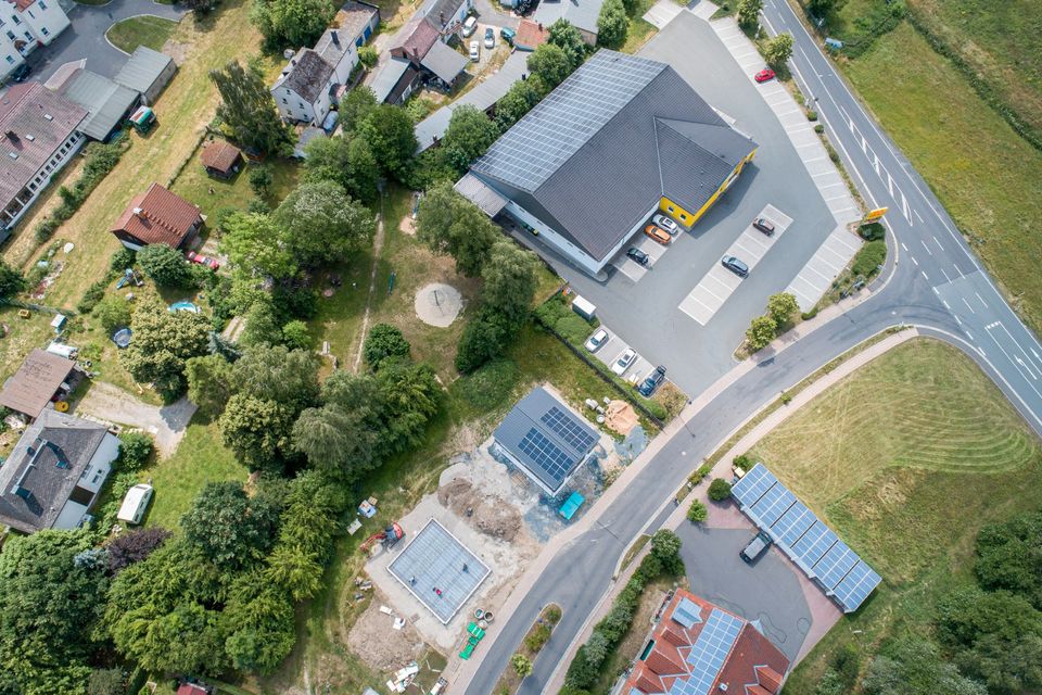 Neubau Einfamilienhaus in Marktleuthen inkl. Grundstück, PV-Anlage, Speicher, Lüftung, Parkett, Effizienzhaus 40 in Marktleuthen