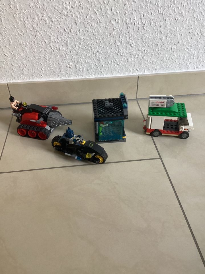 4x Lego Figuren 40€ in Berlin