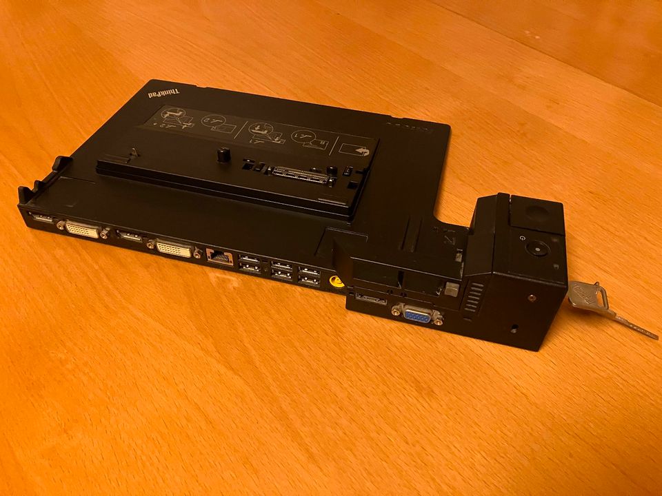 Lenovo Docking Station ThinkPad Mini Dock Plus Serie 3 90 W in Chemnitz