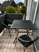 Gartentisch mit zwei Stühlen Niedersachsen - Aerzen Vorschau