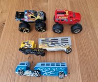 2 Monster Trucks und 2 LKW Lastwagen Hot Wheels Autos Fahrzeuge Bremen - Osterholz Vorschau