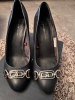 Tommy Hilfiger Pumps Gr. 37 Hessen - Mengerskirchen Vorschau