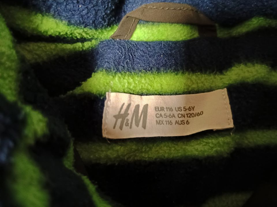 Jacke H&M leicht gefüttert 116 in München