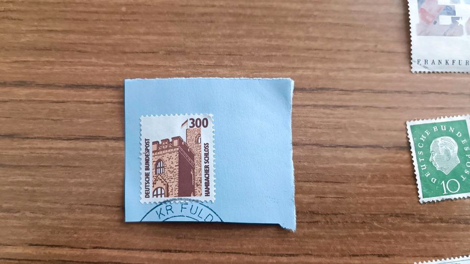 Kleine Briefmarkensammlung in Baunatal