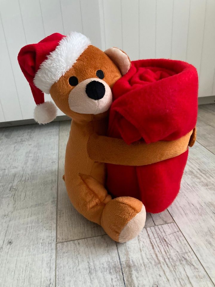 Weihnachts Bär Stofftier Kuscheltier mit kl. Fleecedecke NEU in Sankt Sebastian